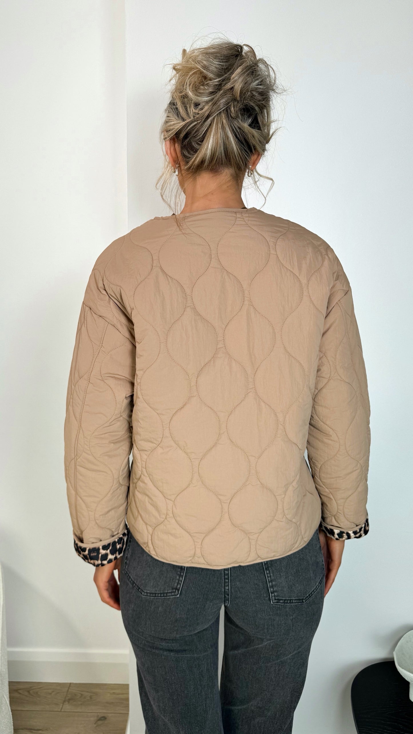 Emily Puffer Jacket with Pockets and Animal Print Details - Beige