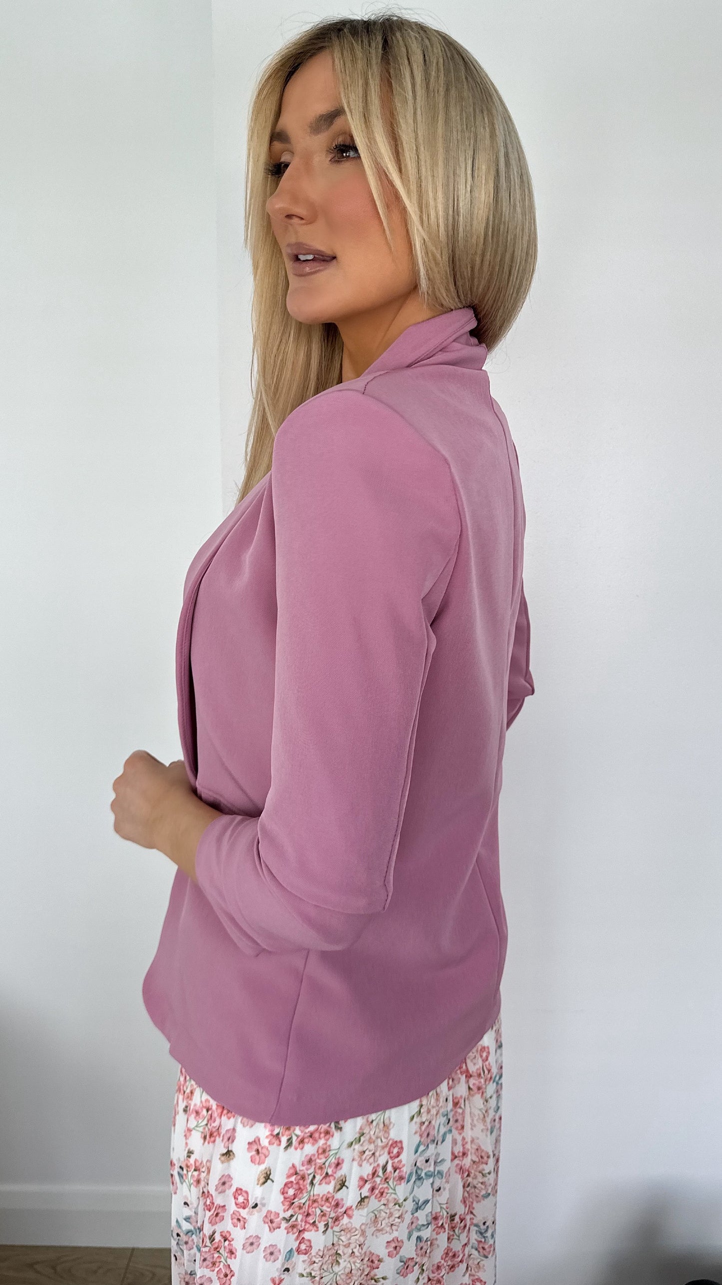 Sinead Slim Open Blazer with Ruched Sleeves - Blush