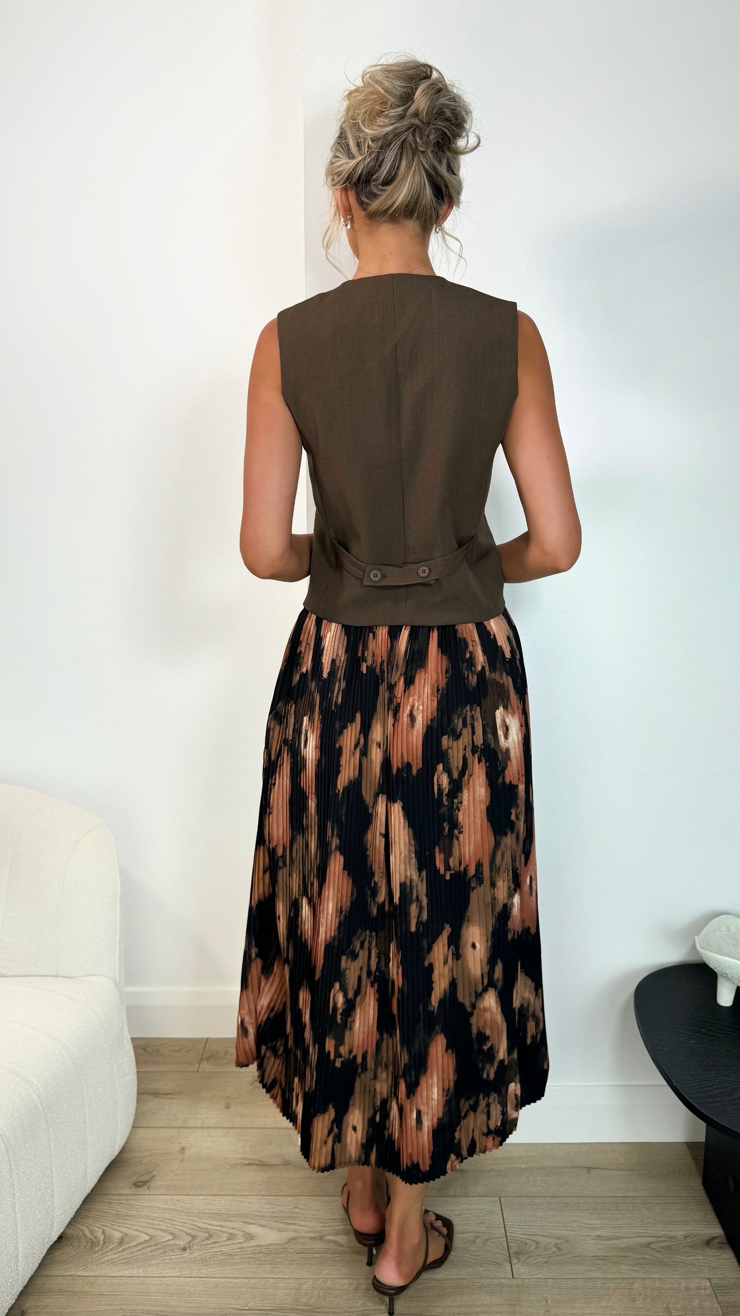 Sheels Printed Maxi Skirt - Brown