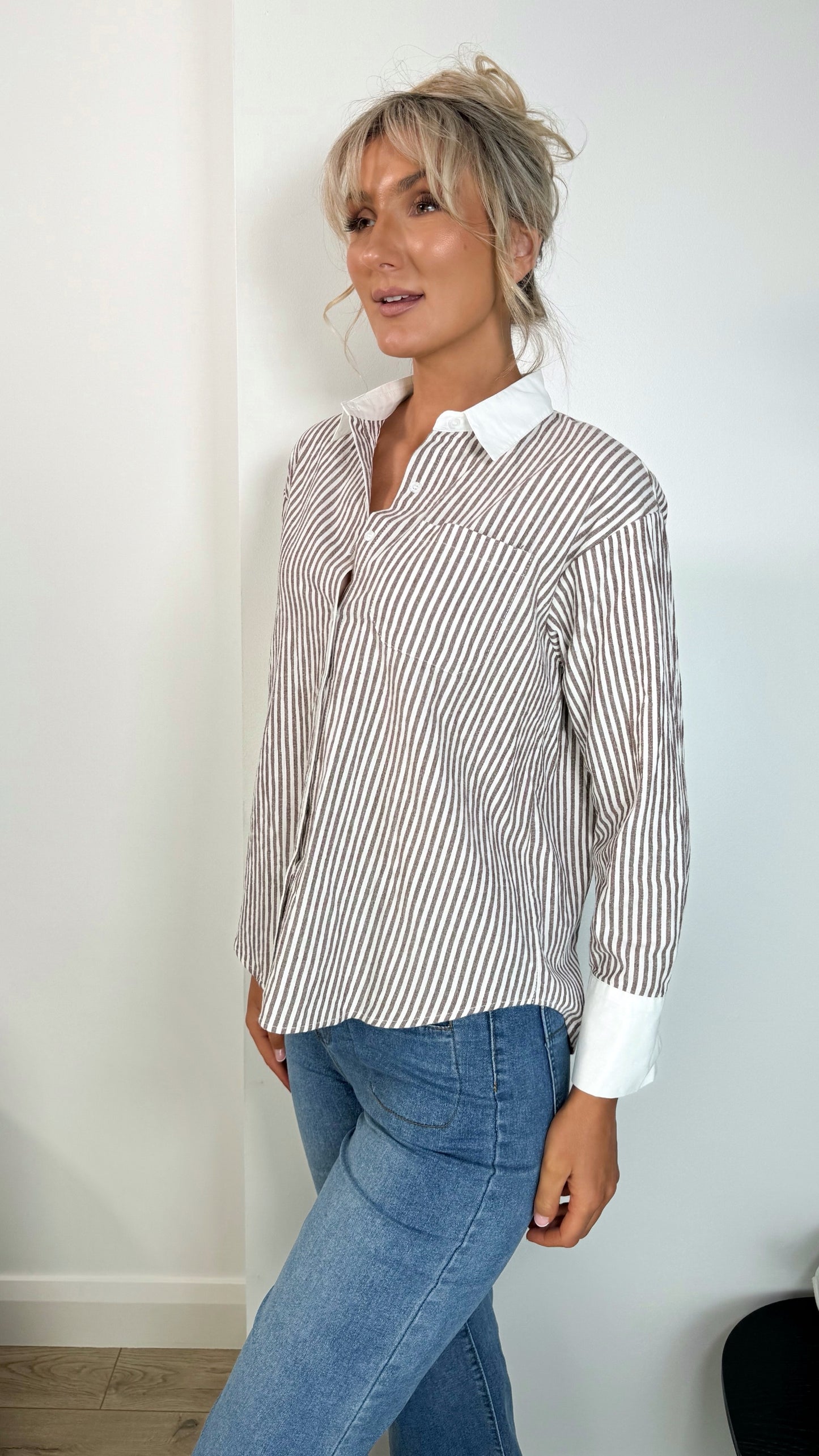Giulia Stripped Shirt - White and Brown