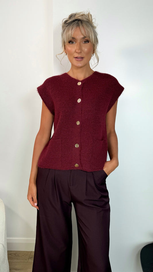 Lunna Sleeveless Button Down Cardigan with Front Pockets - Burgundy