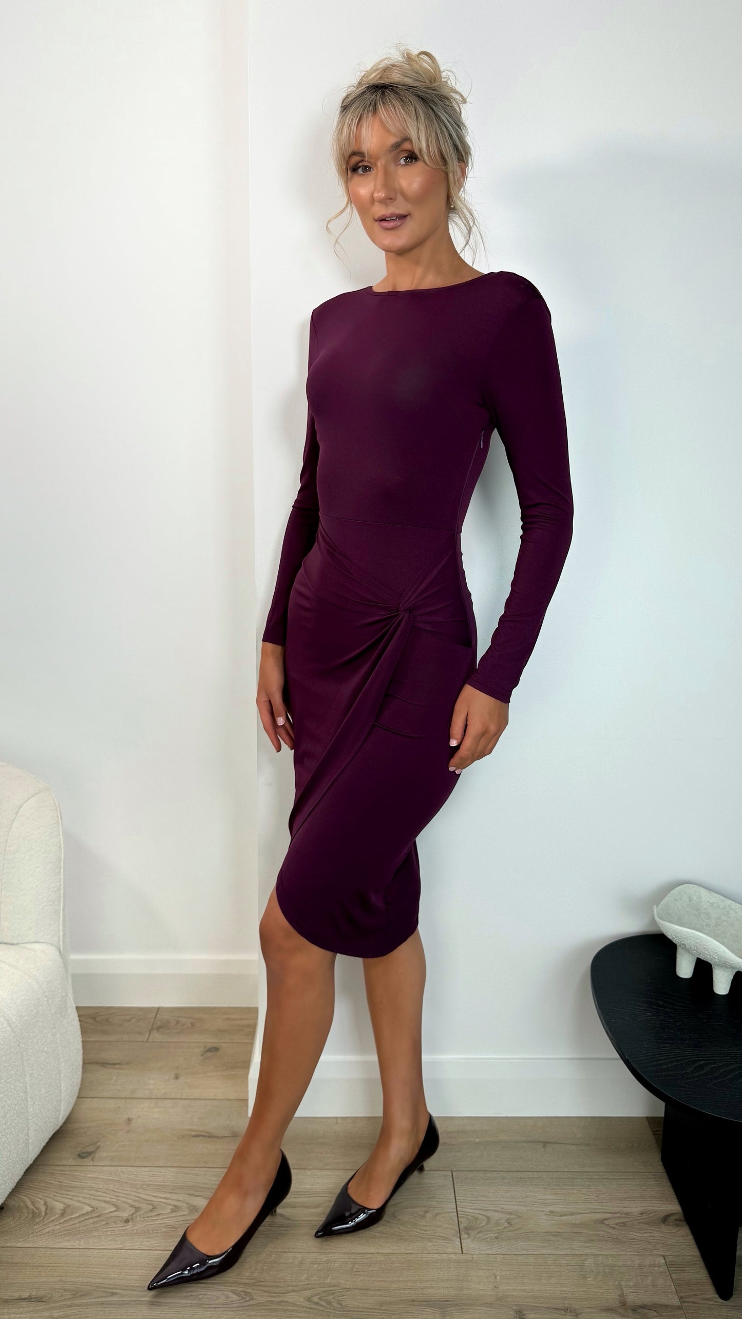 Aoife Long Sleeved Bodycon Dress - Burgundy