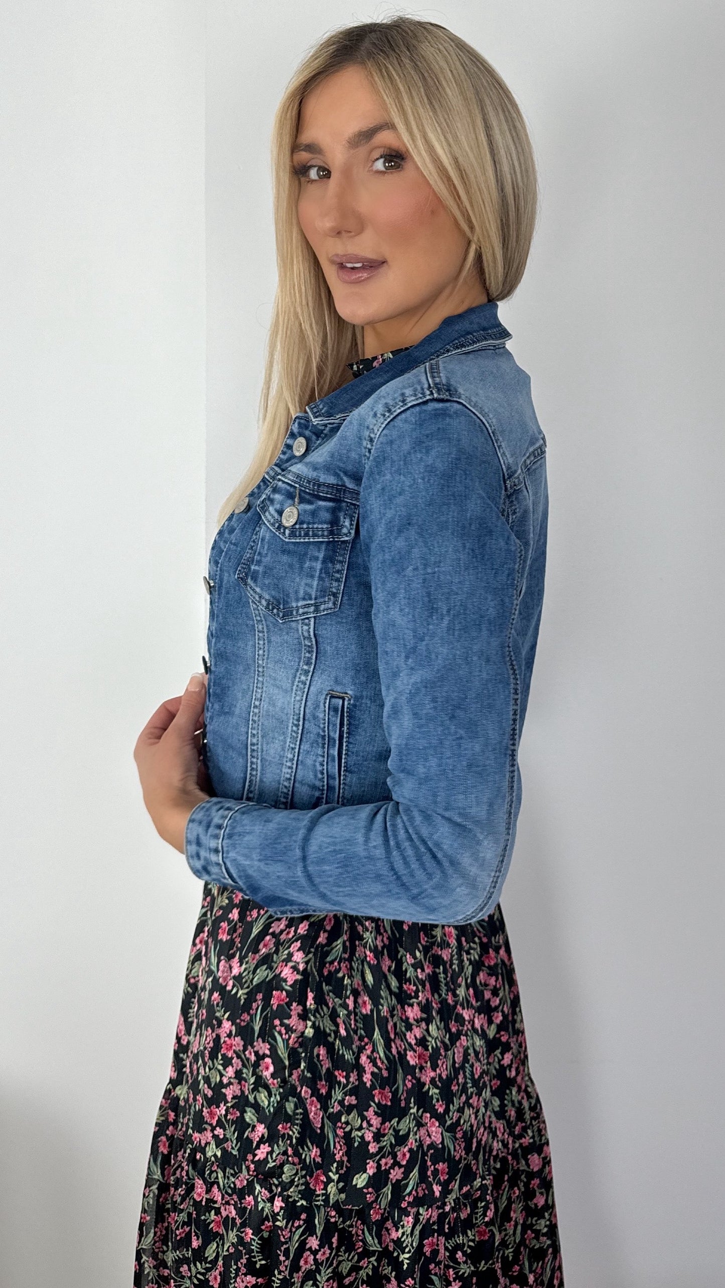 Jenny Crop Denim Jacket - Blue