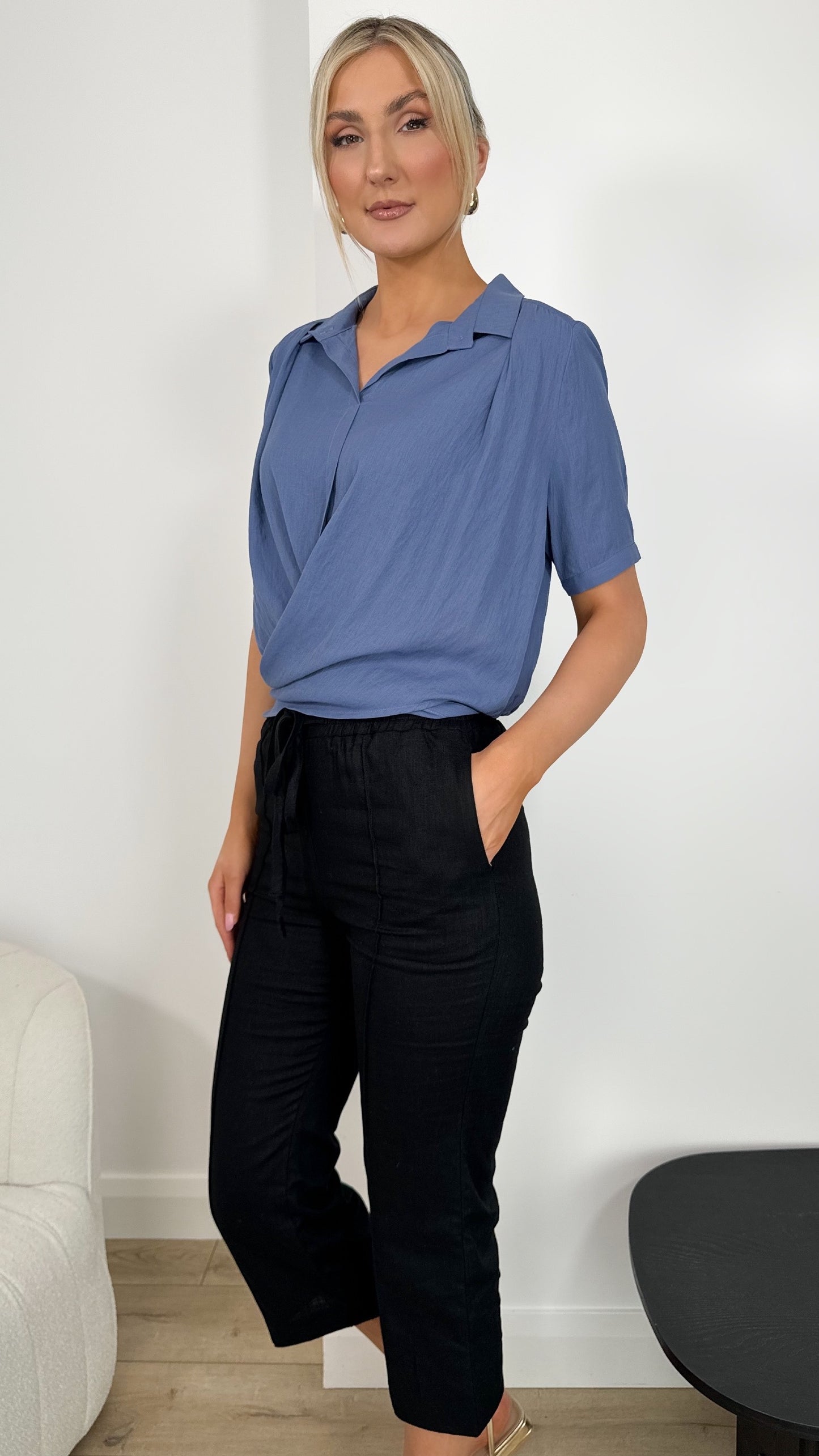 Black Linen Trousers with front pockets