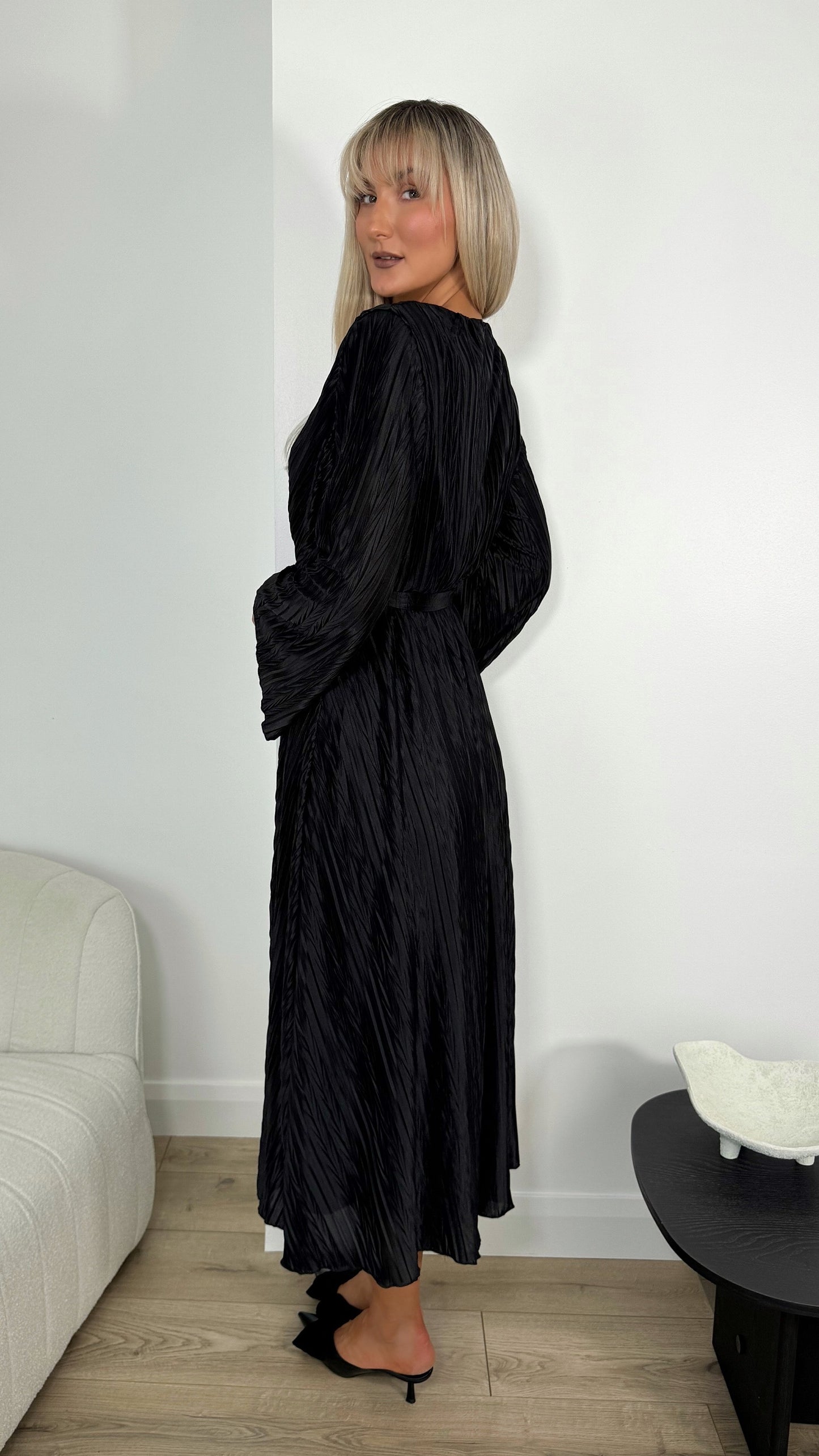 Sinead Belted Maxi Dress - Black