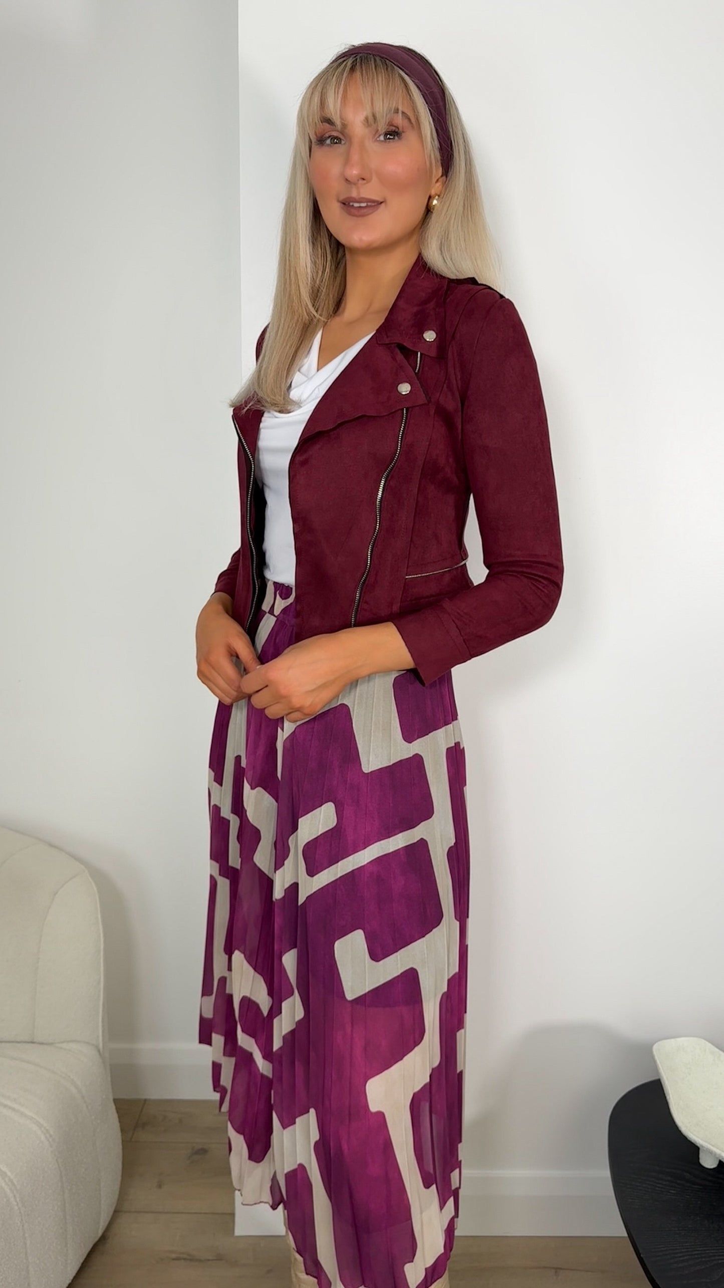 Ely Light Crop Suede Jacket - Burgundy