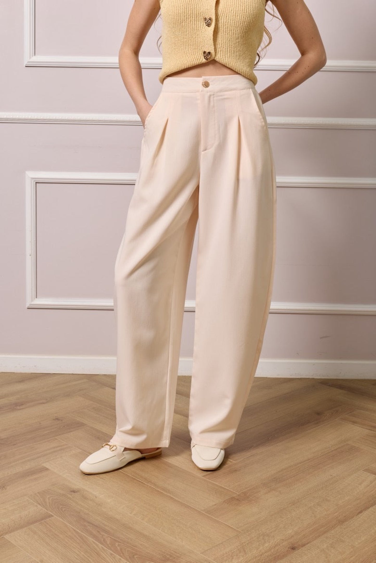 Maureen Barrel Pants - Beige