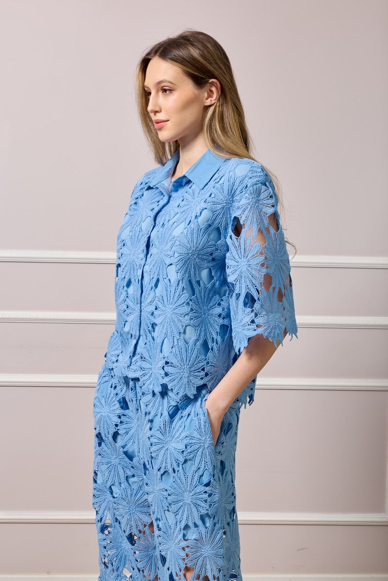 Noreen Lace Top - Blue – Fridays Edit
