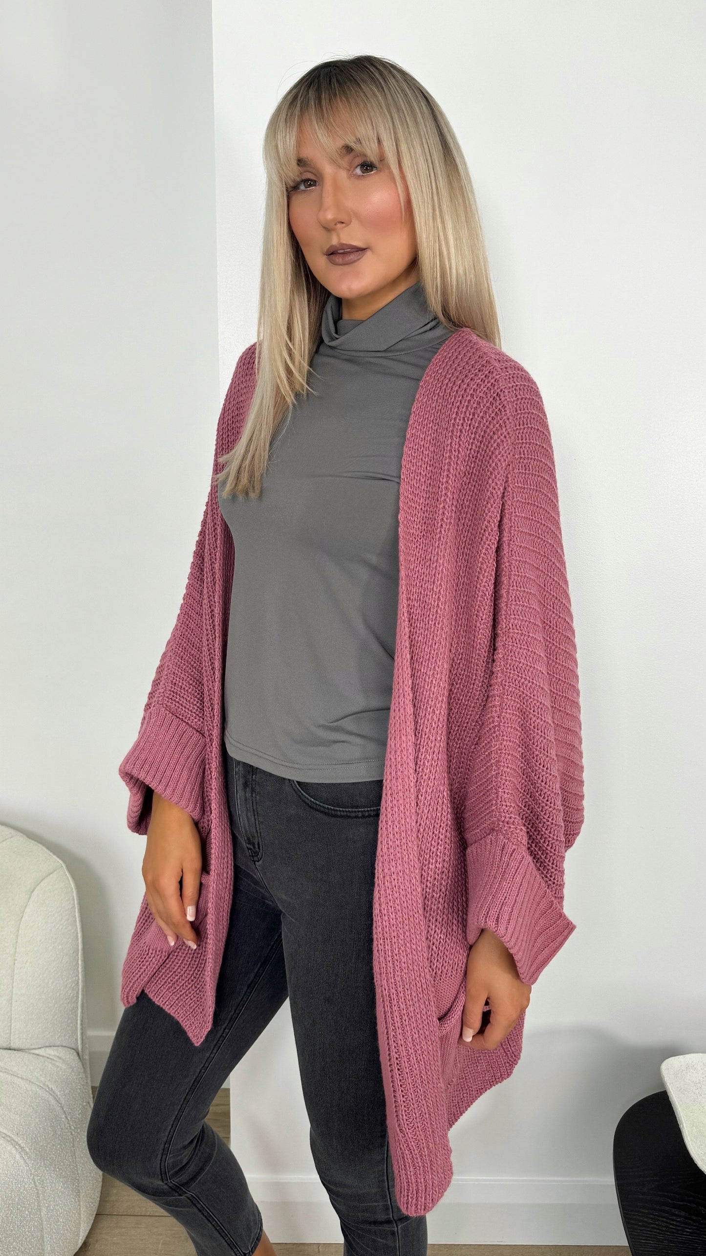 Rose Cardigan with pockets