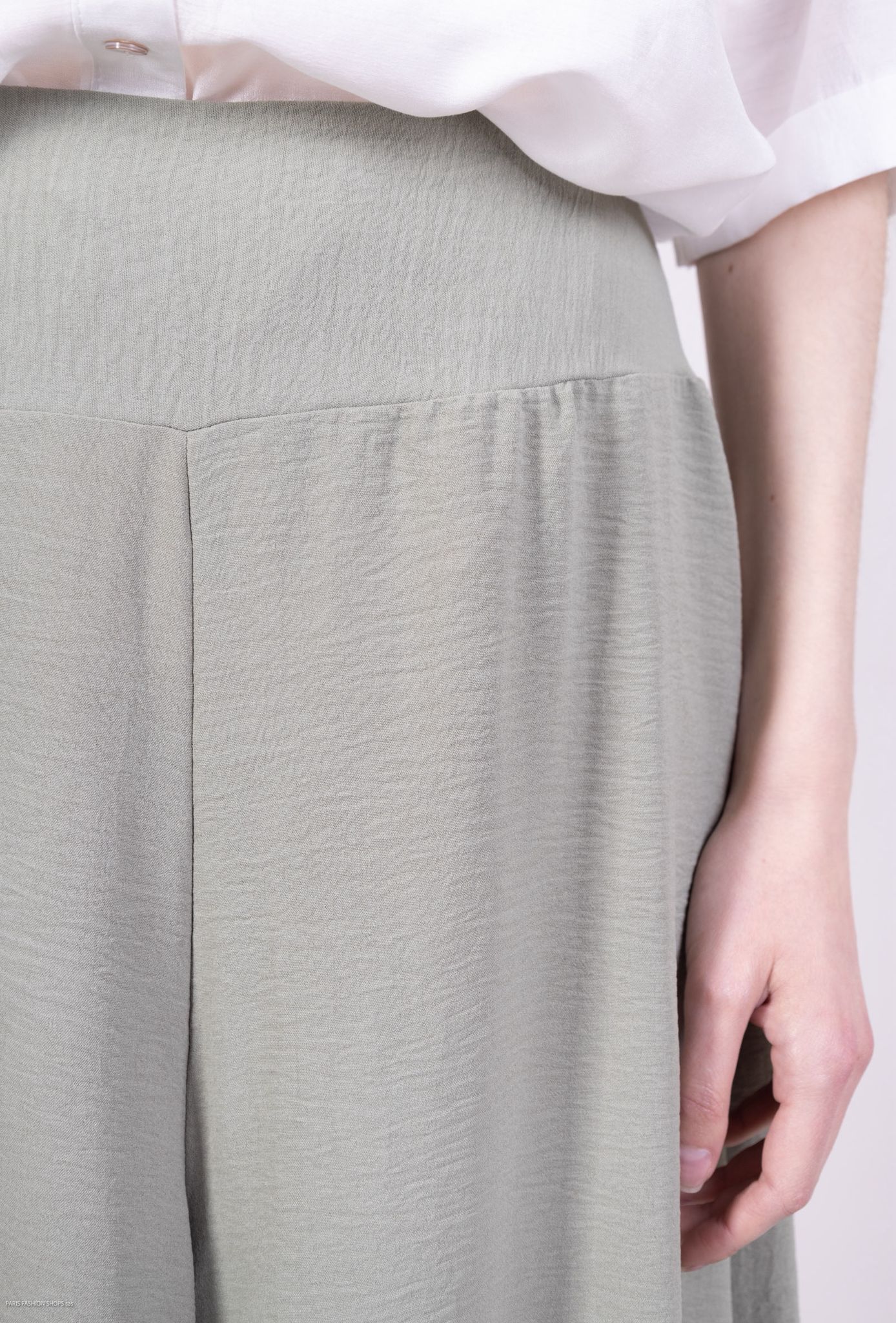 Deborah Wide Leg Capri Pants with Elasticated High Waist - Green