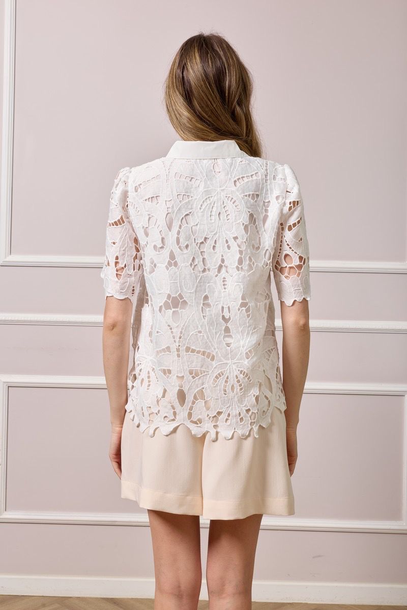 Jessy Buttoned Lace Top - White